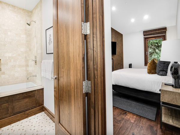 Ski In Ski Out Vail 8 Bedroom Luxury Vacation Home Sleeps 18